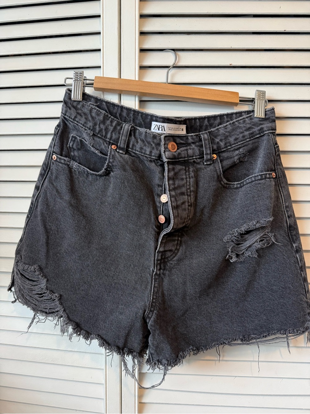 Zara Black Distressed High-Rise Denim Shorts